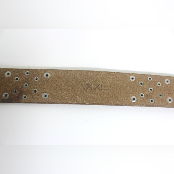 Distressed Metallic Silver Studded Leather Belt with Silver Metal Buckle Studs - Picture 8 of 8